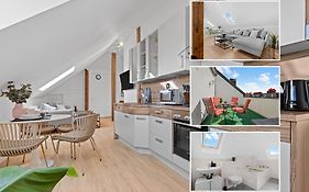 Stilvolle Wohnung: Private Dachterrasse - zentral